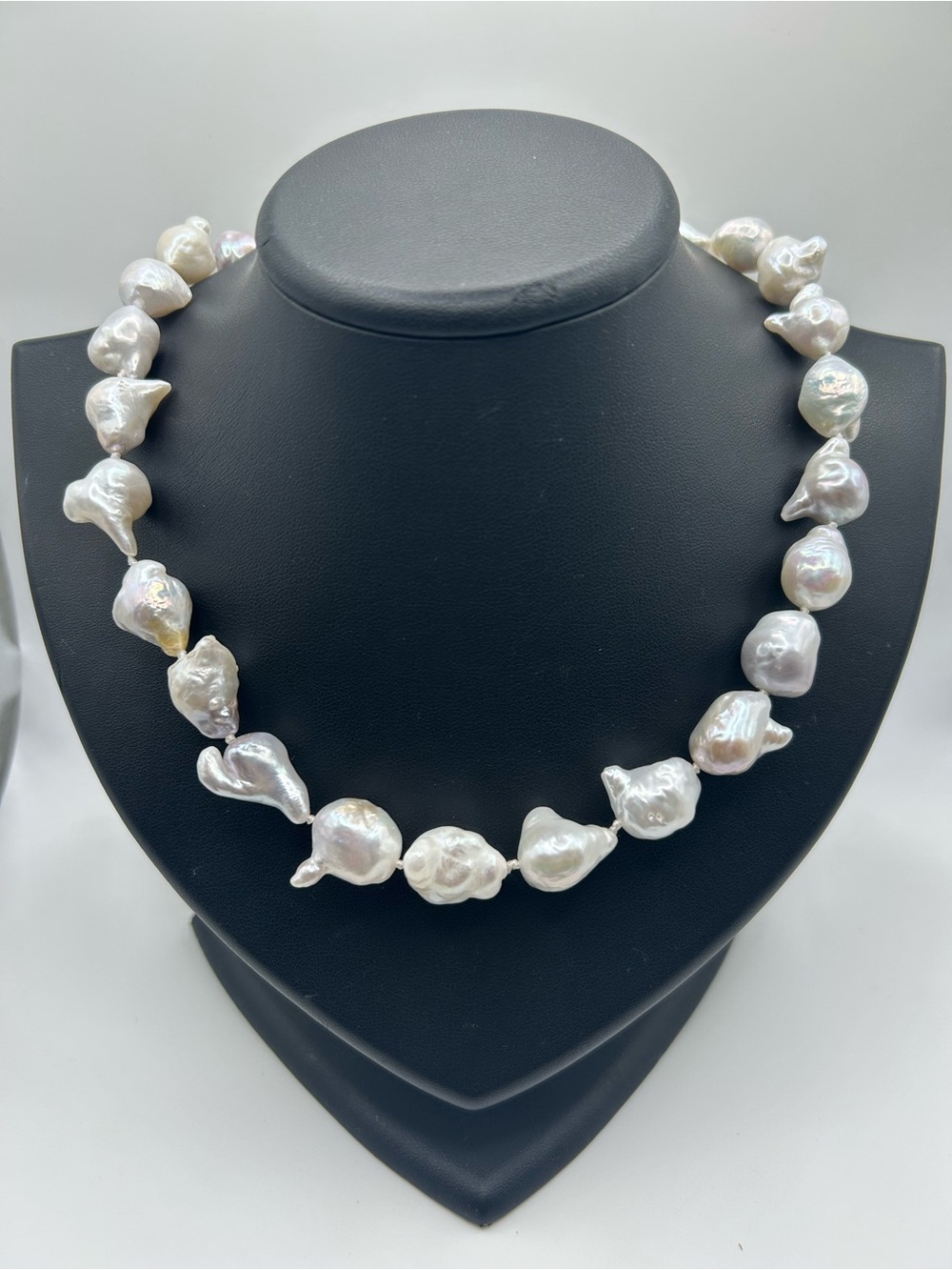Silver color fresh water baroque pearl necklace